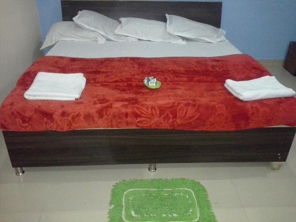 Hotel Amogha Residency Хайдарабад Экстерьер фото