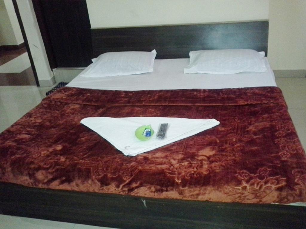Hotel Amogha Residency Хайдарабад Экстерьер фото